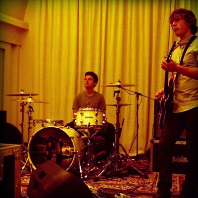 Arctic Monkeys en un ensayo Arctic Monkeys en un ensayo