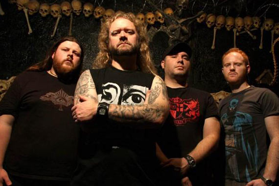 Criminal abrirá el show de Metallica en Chile