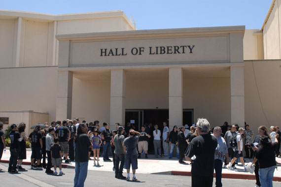 Velorio de Ronnie James Dio - Foto: Stephanie Cabral