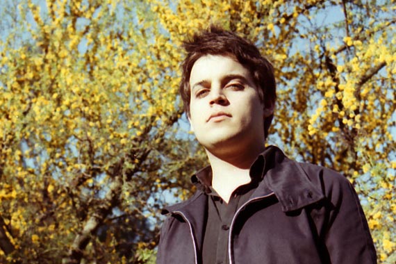 Ismael Oddó lanza su disco debut