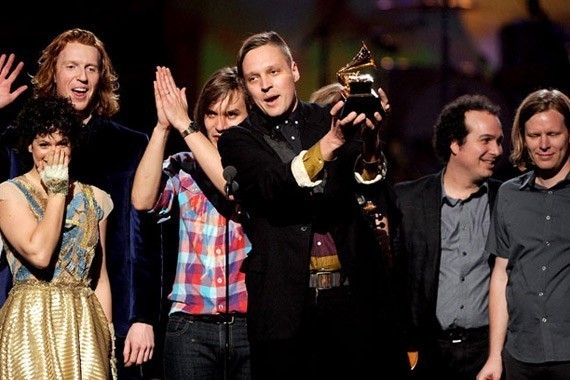 Arcade Fire se llevó el Grammy al mejor álbum del año (2011)