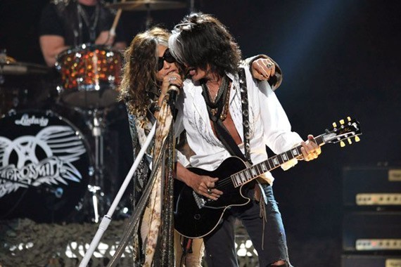 Steven Tyler y Joe Perry - Aerosmith (2012)