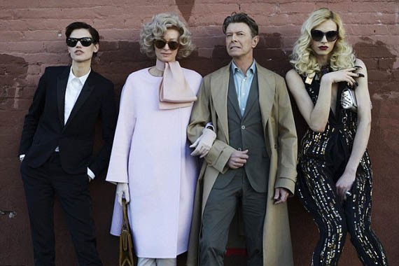 David Bowie - The Stars (Are Out Tonight)