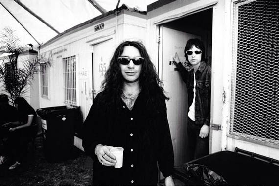 Robert Young - Primal Scream